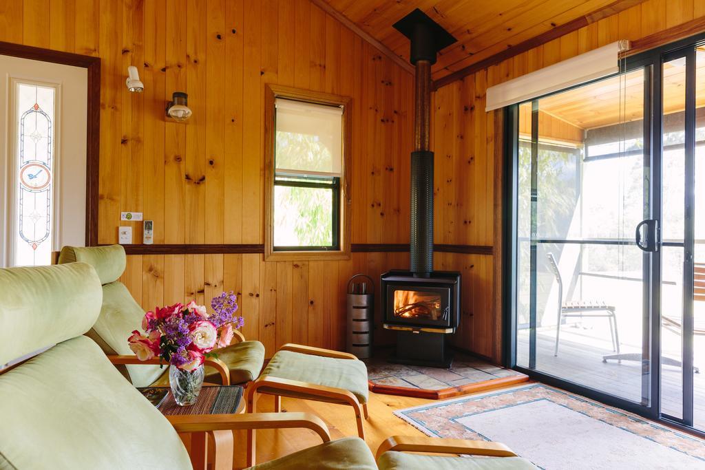 Tuckeroo Cottages & Gardens Rathdowney Oda fotoğraf